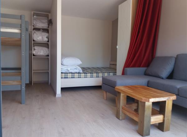 interieur cabane 2 à 4 personnes